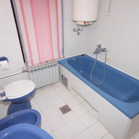 With A Parking Space Manjadvorci, Marcana - 7445 Apartment