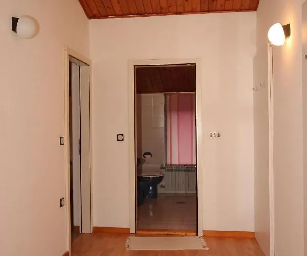 With Parking Space Manjadvorci, Marcana - 7445 * Barban